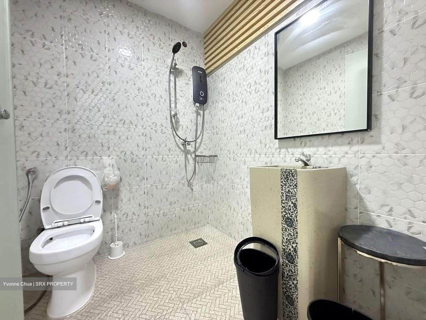Tessensohn Road (D8), Detached #581394401